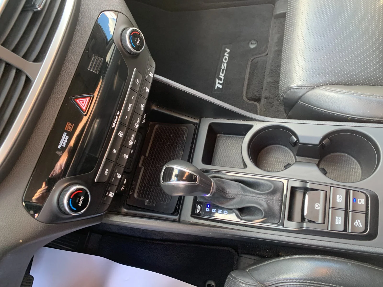 Used 2019 Molten Silver Hyundai Ultimate image 23