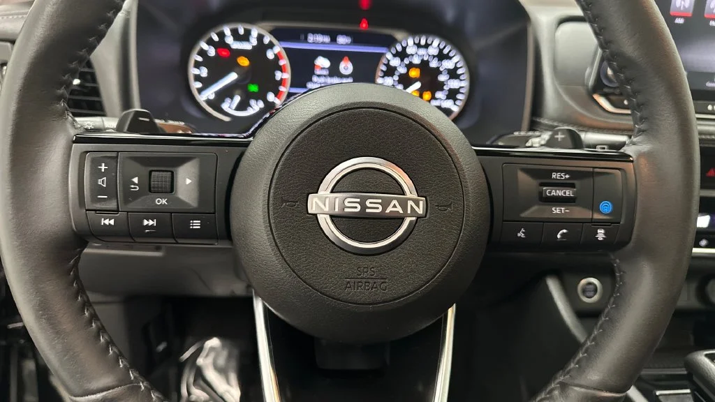 Used 2023 Black Nissan SV image 16