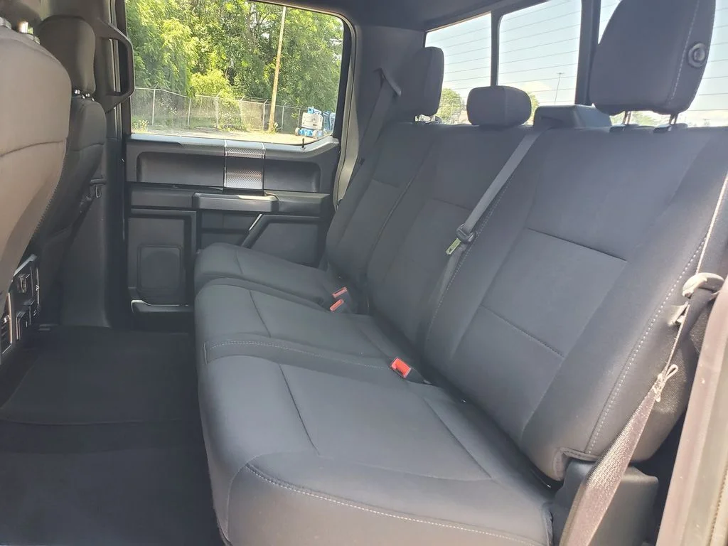 Used 2018 Black Ford  image 27