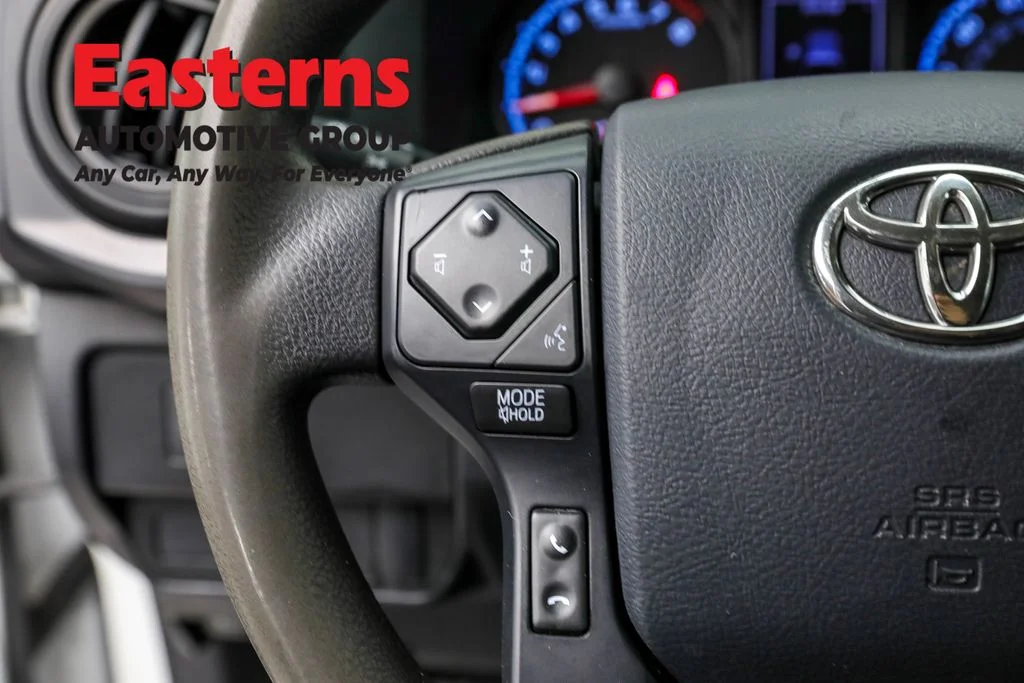 Used 2020 White Toyota SR image 15