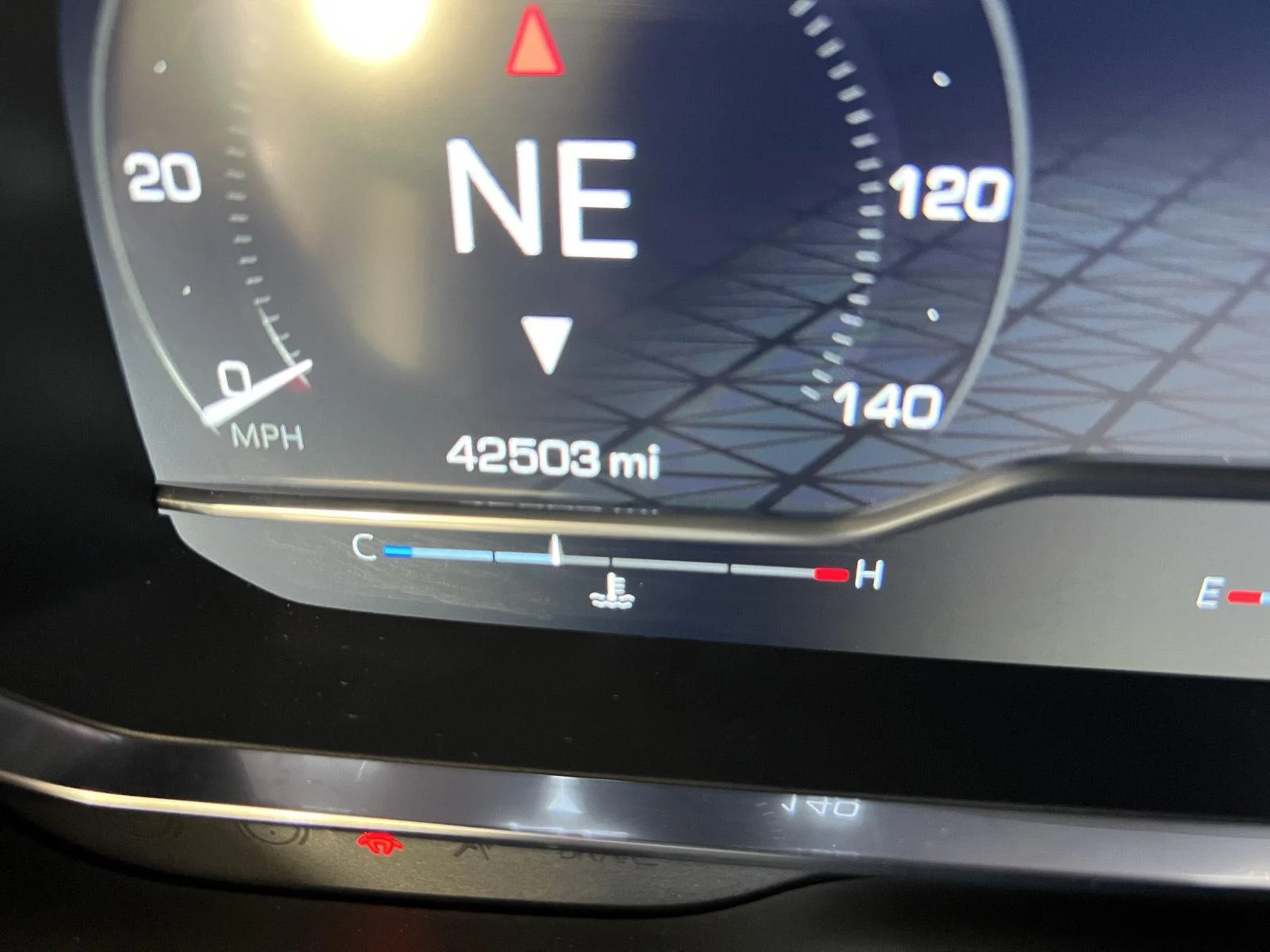 Used 2023 SUMMIT WHITE GMC AT4 image 14