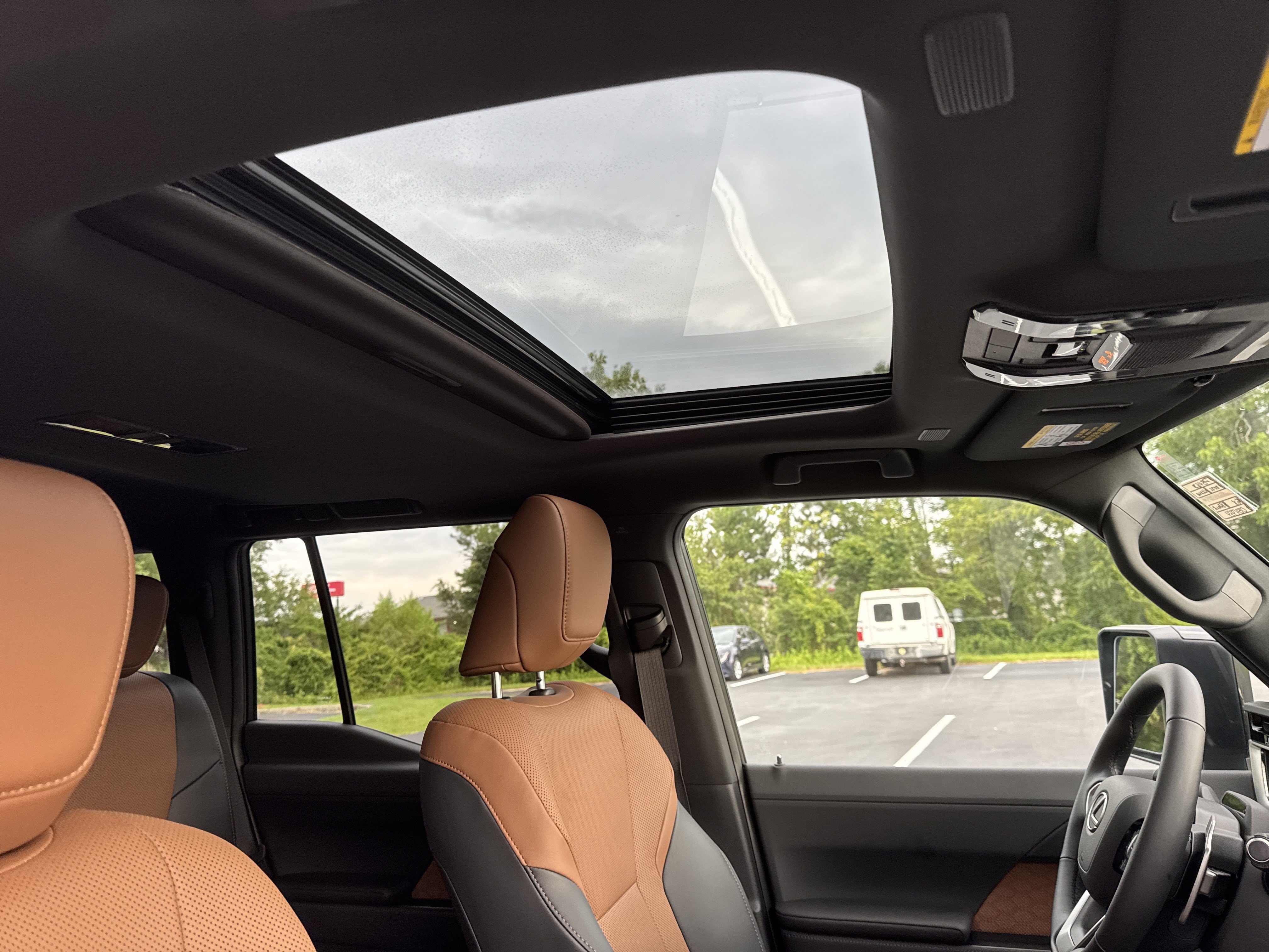 2026 Lexus GX Premium - Photo 37