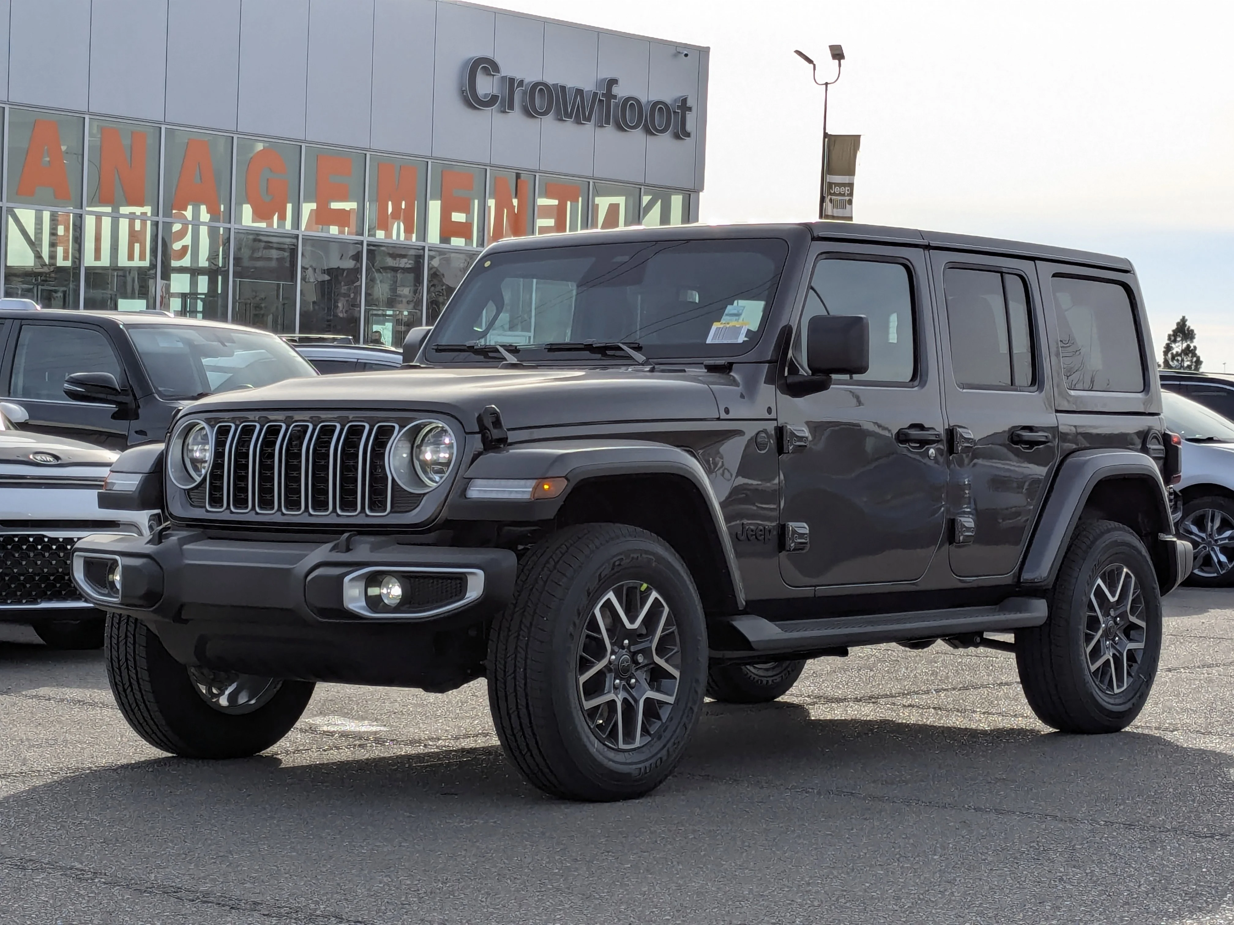 New 2026 Grey Jeep Sahara - - McKinley Leather - Body-Color Top - Alpine Audio - Technology Group - Remote Start & tons image 4