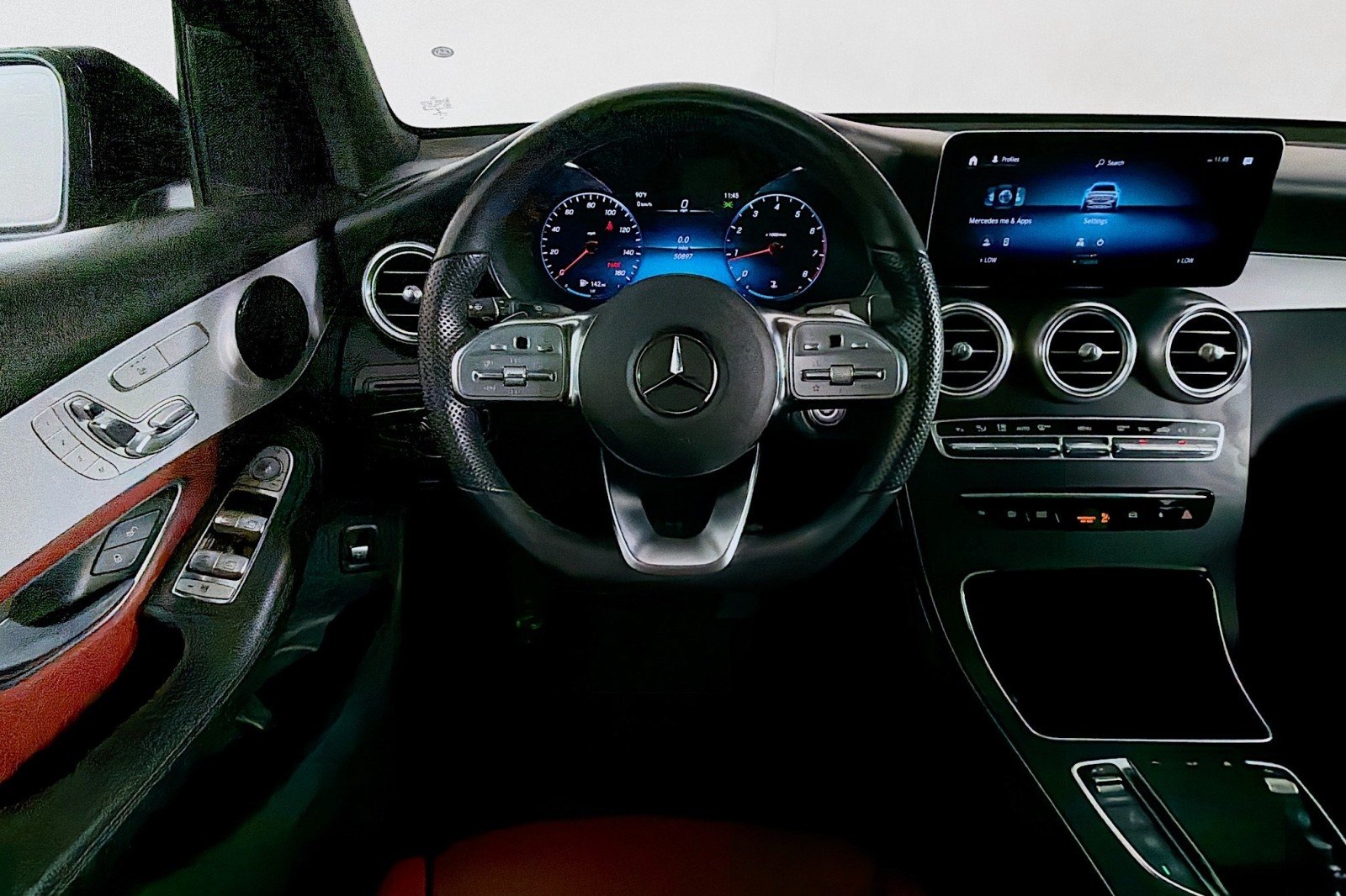 Used 2022 Black Mercedes-Benz 300 image 5