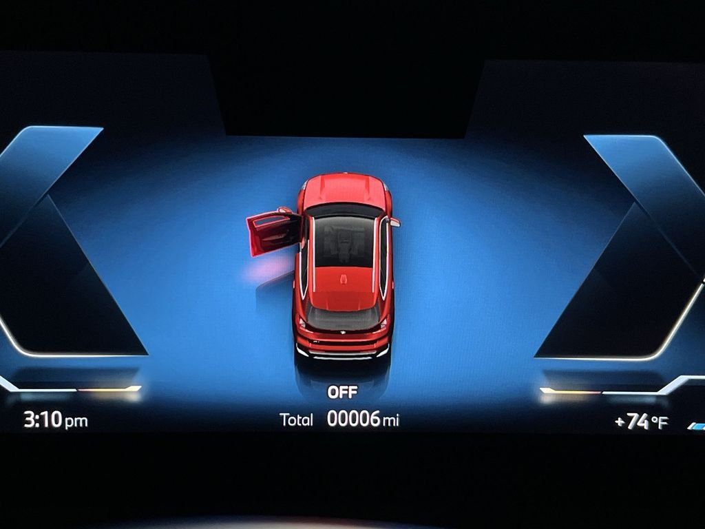 Used 2026 Red Metallic BMW xDrive28i image 15