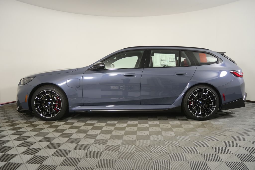 New 2027 Storm Bay Metallic BMW Base image 6