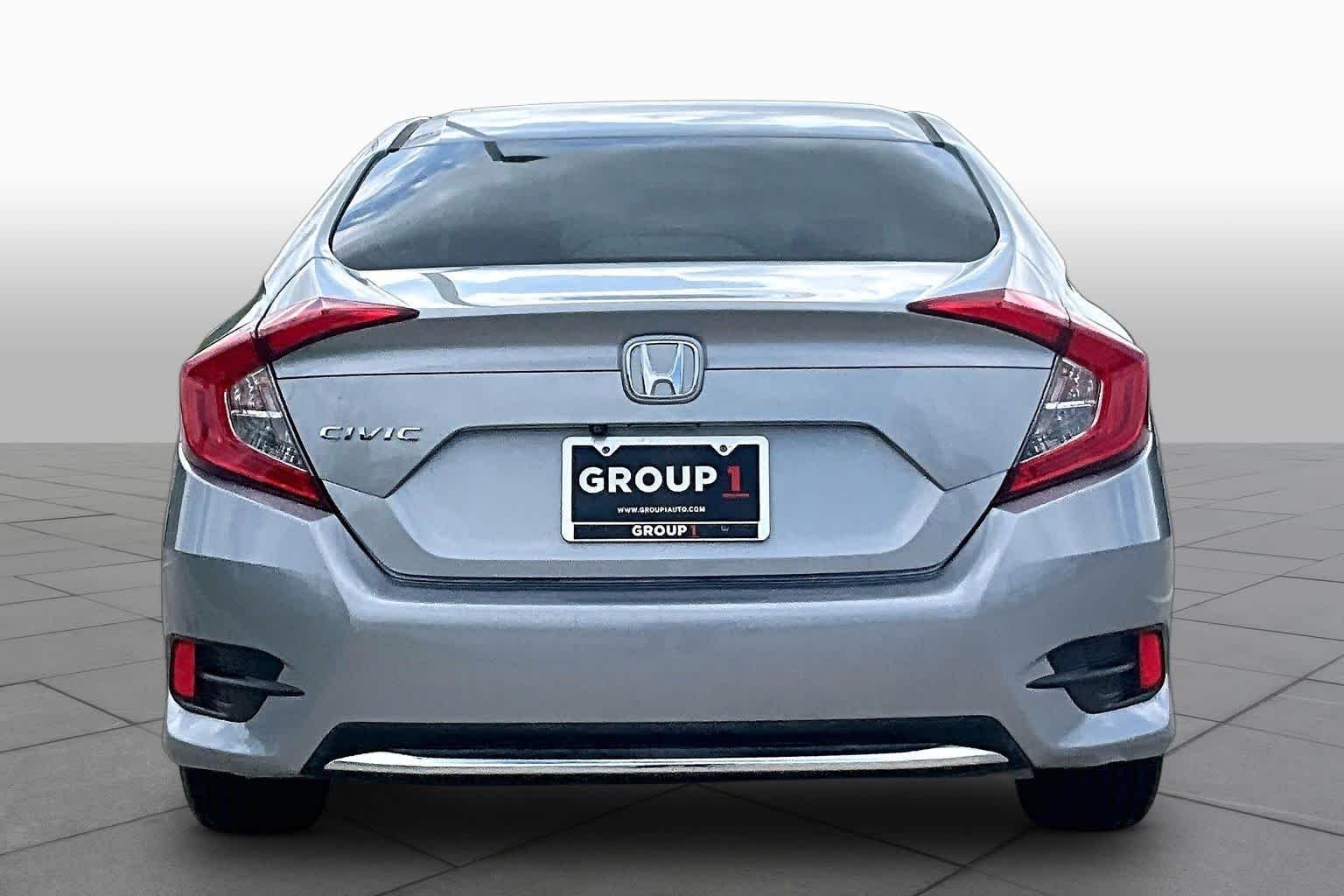 Used 2019 Lunar Silver Metallic Honda LX image 4