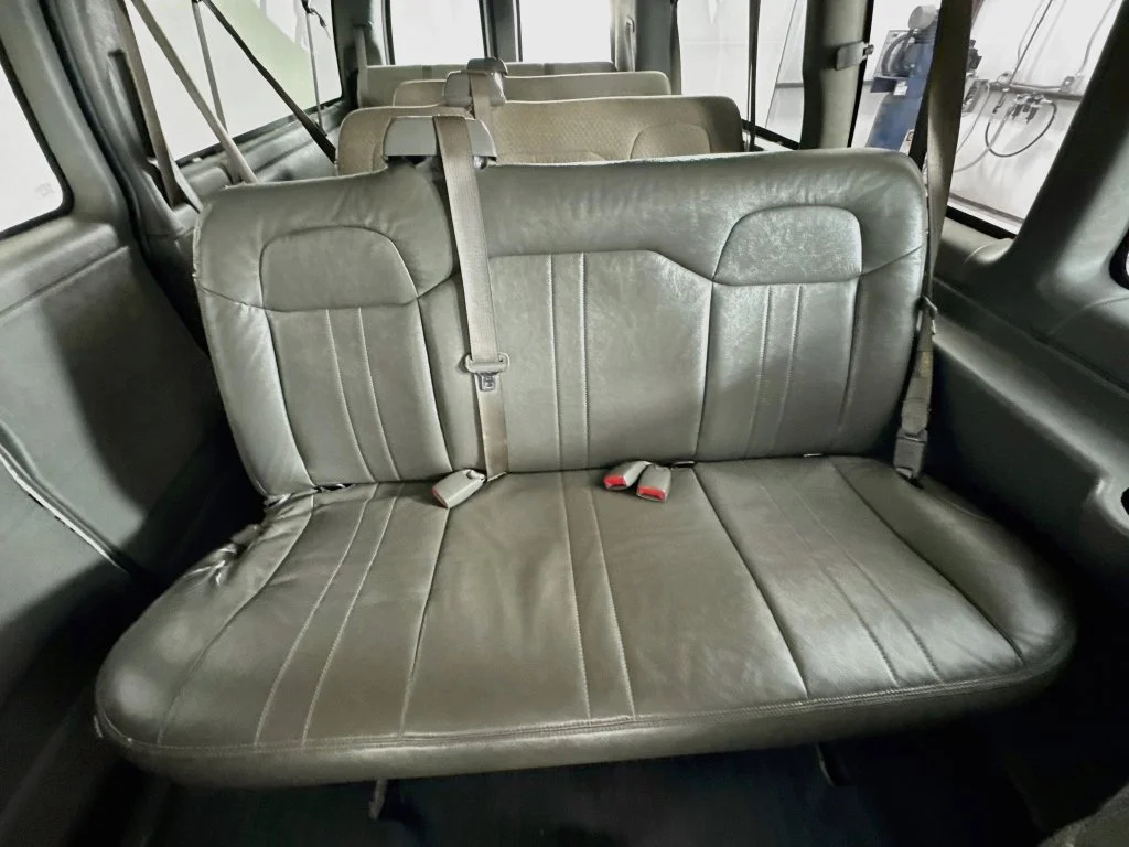 Used 2008 Summit White Chevrolet LS image 25