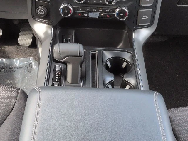 New 2026 Avalanche Ford XLT image 19