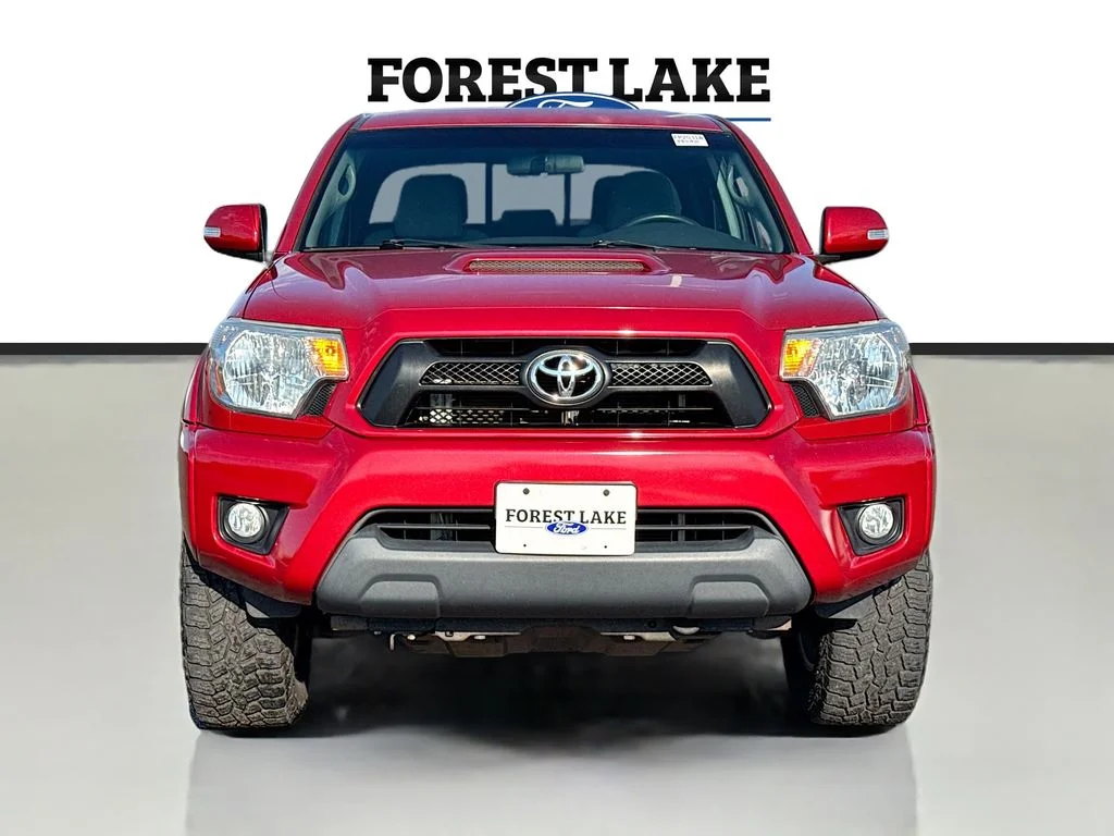 Used 2015 Toyota Tacoma Base with VIN 3TMLU4EN3FM187429 for sale in Forest Lake, Minnesota