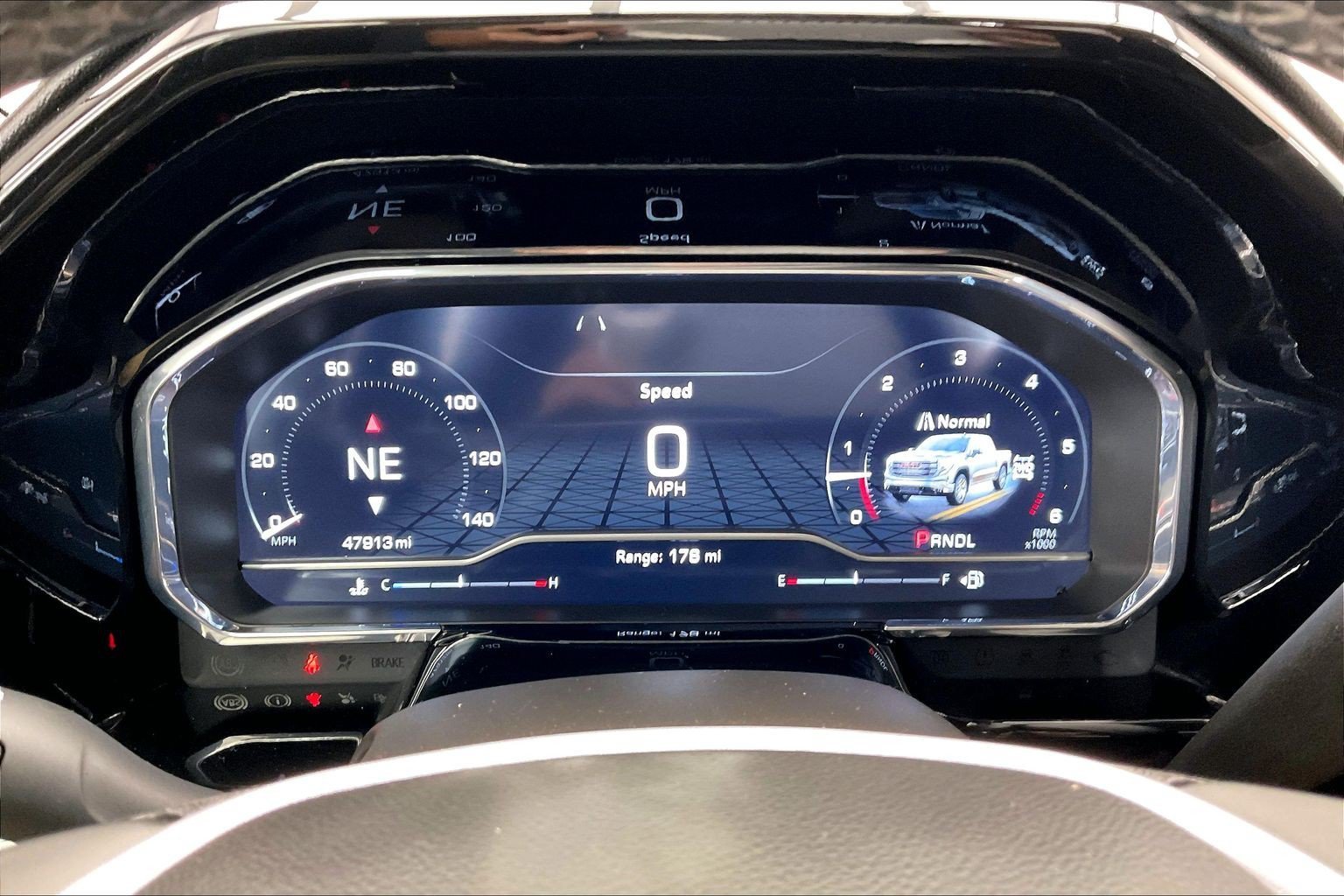 Used 2023 Onyx Black GMC Elevation image 22