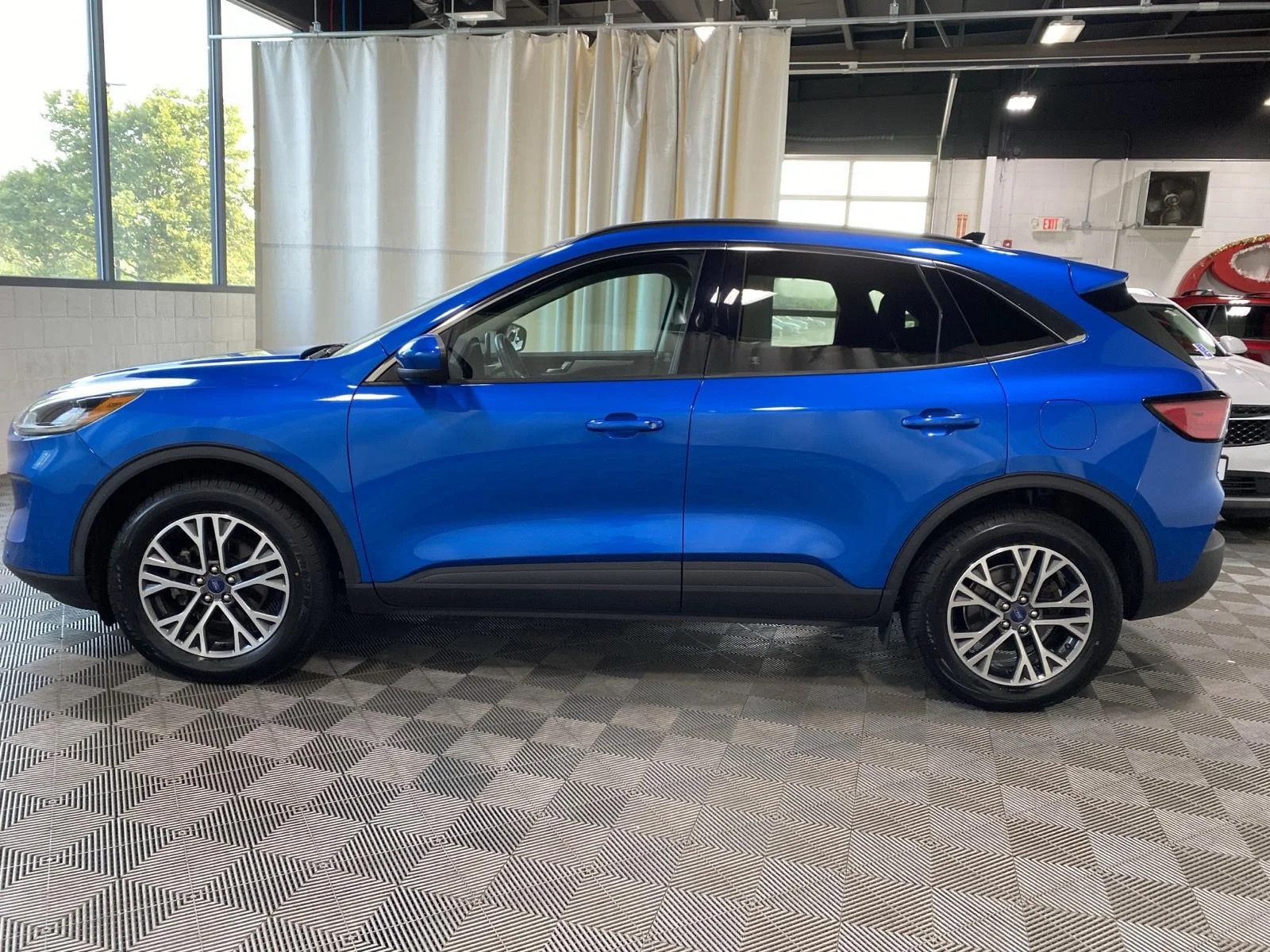 Used 2020 Velocity Blue Ford SEL image 7