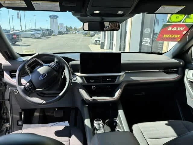 Used 2026 CARBONIZED GRAY M Ford ST-Line image 7