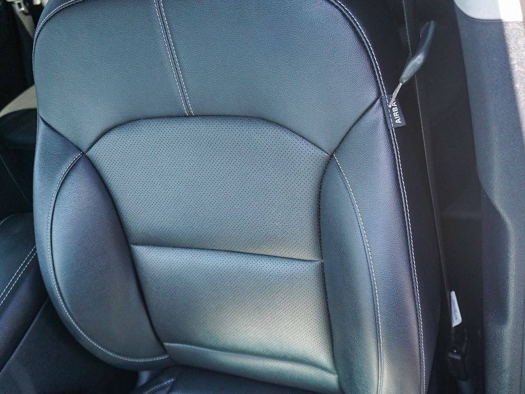 Certified Used 2022 White Kia EX Premium image 21