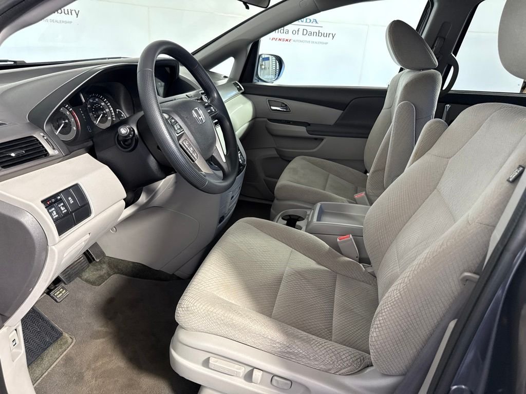2016 Honda Odyssey SE - Photo 14