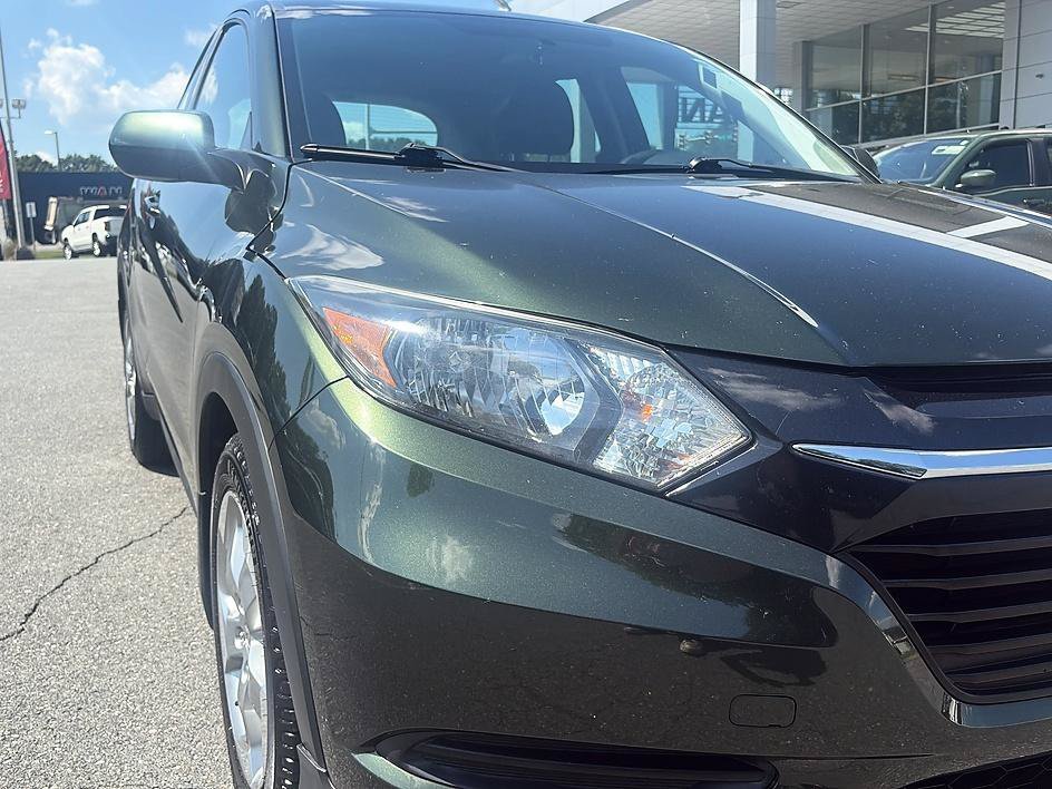 Used 2017 Misty Green Pearl Honda LX image 31