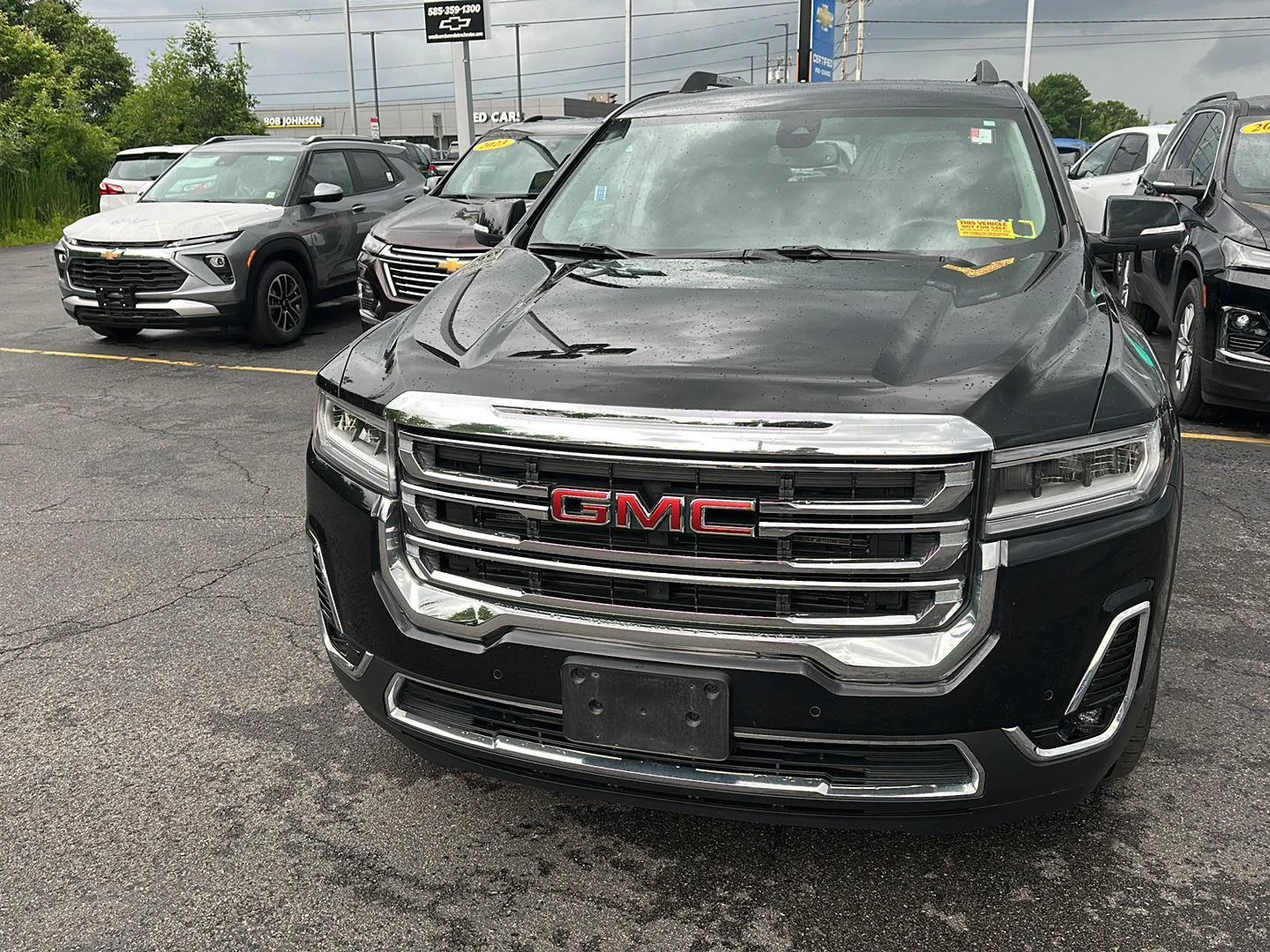 Used 2023 Ebony Twilight Metallic GMC SLT image 8