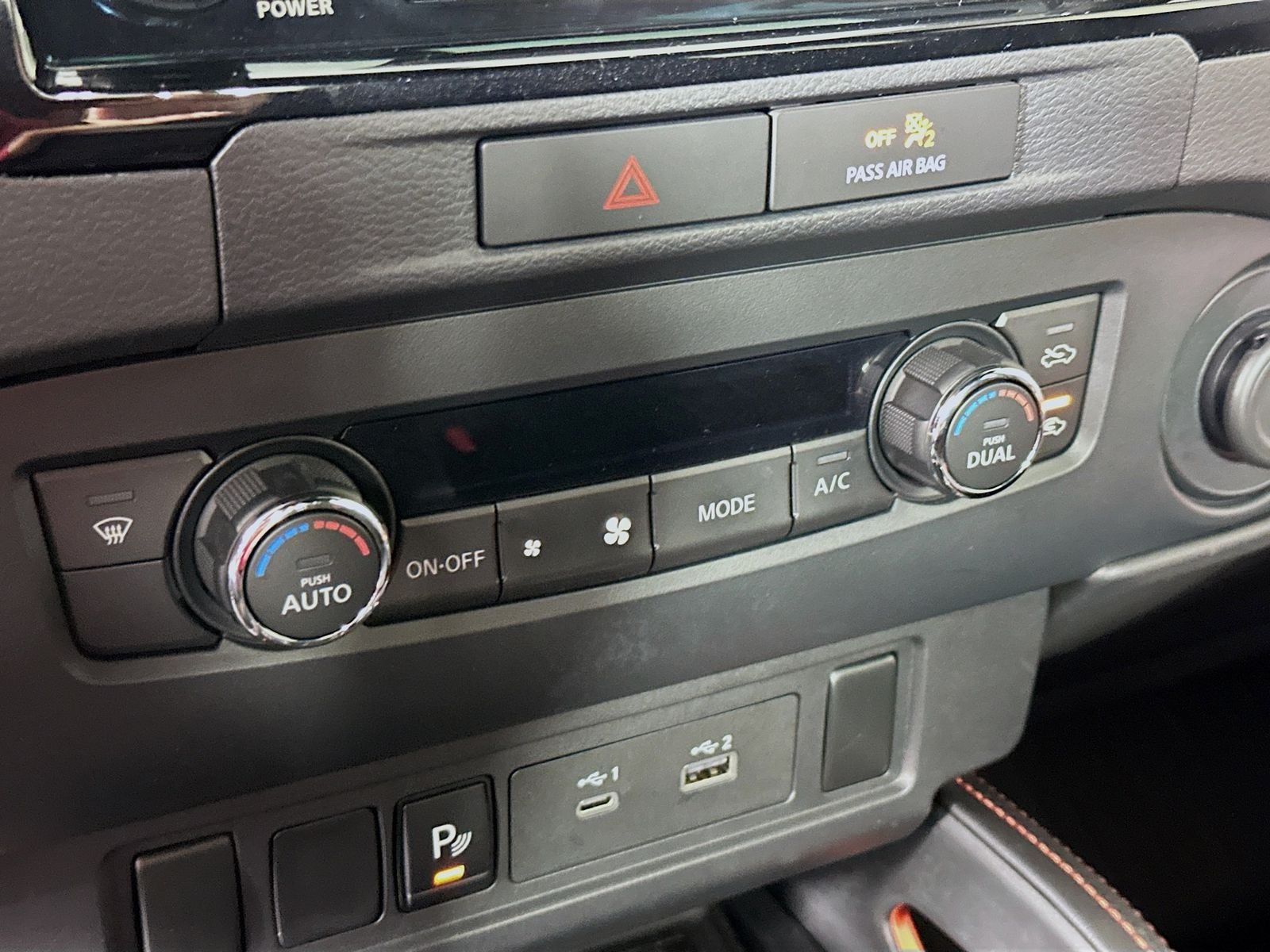 Used 2022 Boulder Gray Pearl Nissan PRO-4X image 16