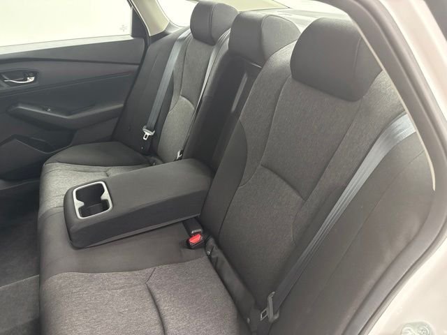 Used 2023 White Honda LX image 18
