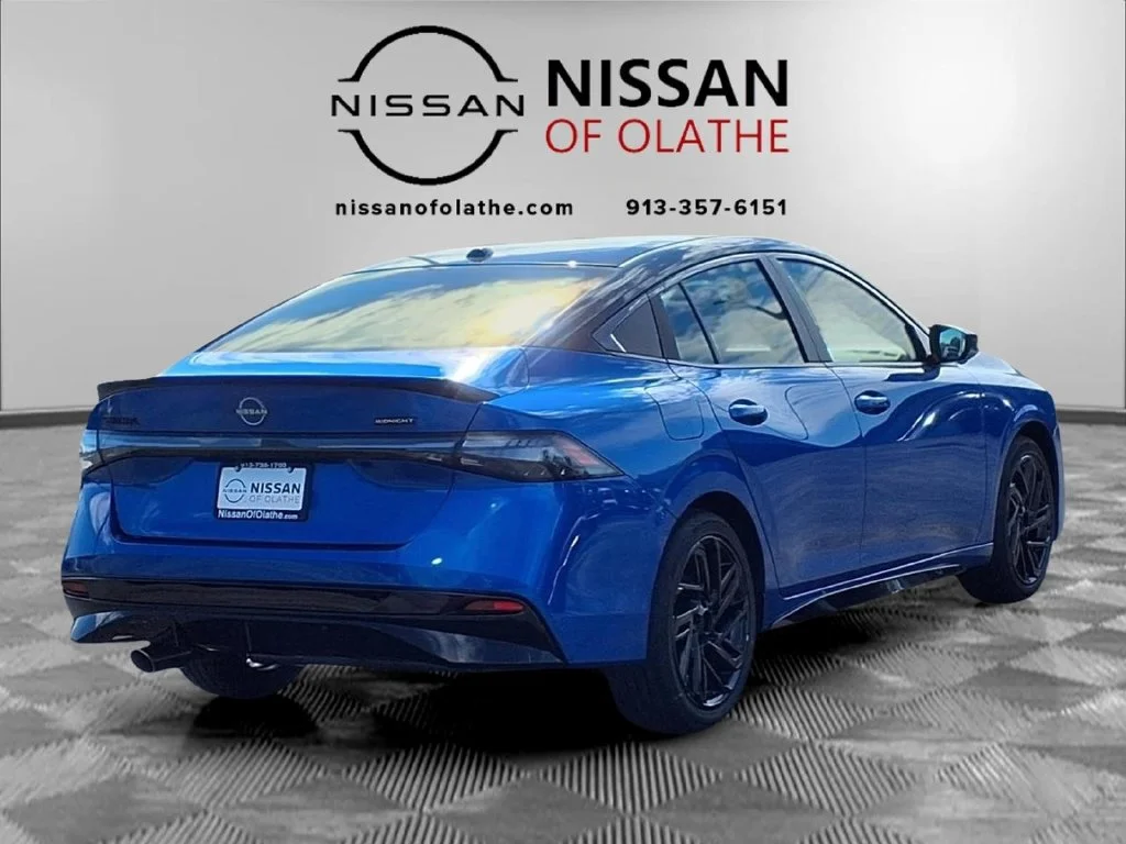 New 2027 Bluestone Pearl / Super Black Two-tone Nissan SR Midnight Edition image 28