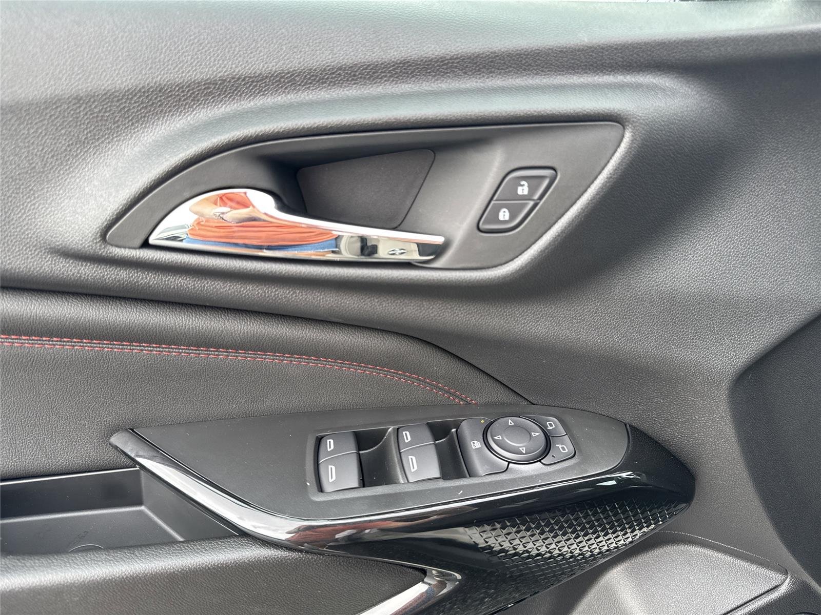 2026 Chevrolet Trax RS - Photo 25