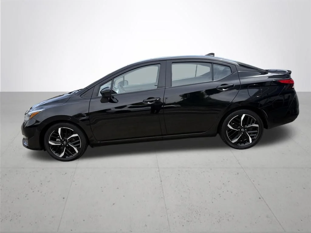 Used 2024 Black Nissan 1.6 SR image 10