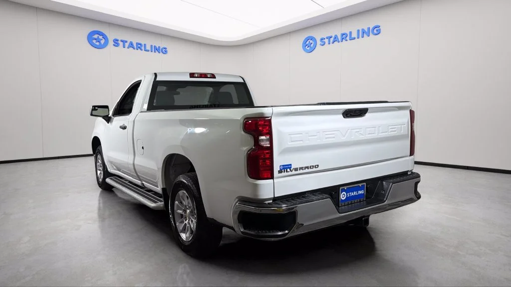 Used 2025 Summit White Chevrolet WT image 7