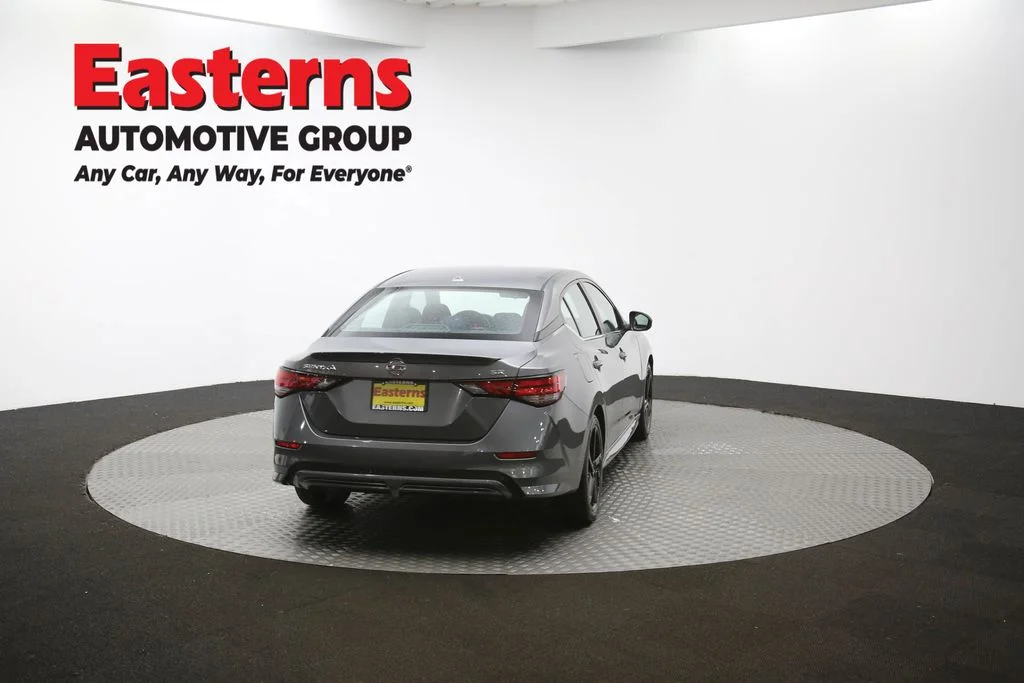 Used 2023 Gray Nissan SR image 38