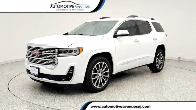 2023 GMC Acadia AWD 4dr Denali