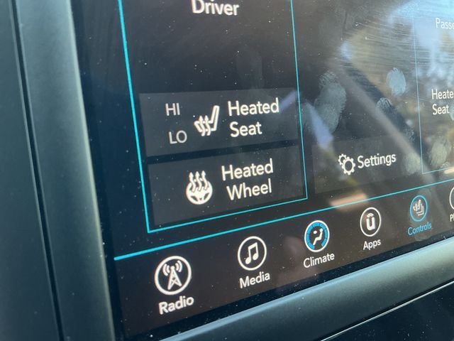 Used 2020 Blue Chrysler LX image 22