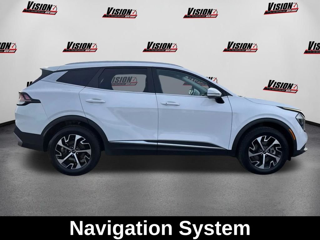Used 2023 White Kia EX image 4
