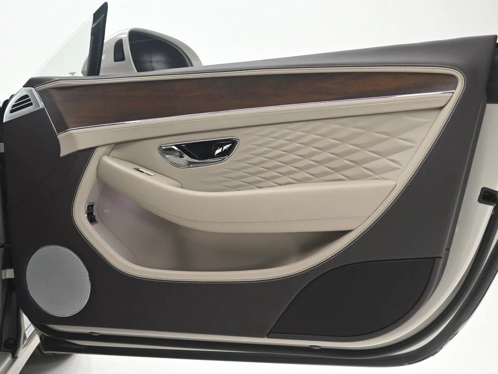 New 2026 White Sand Bentley  image 22