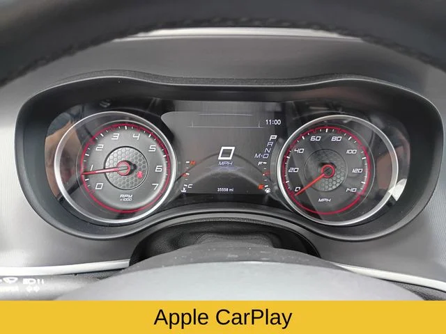 Used 2022 White Dodge SXT image 14