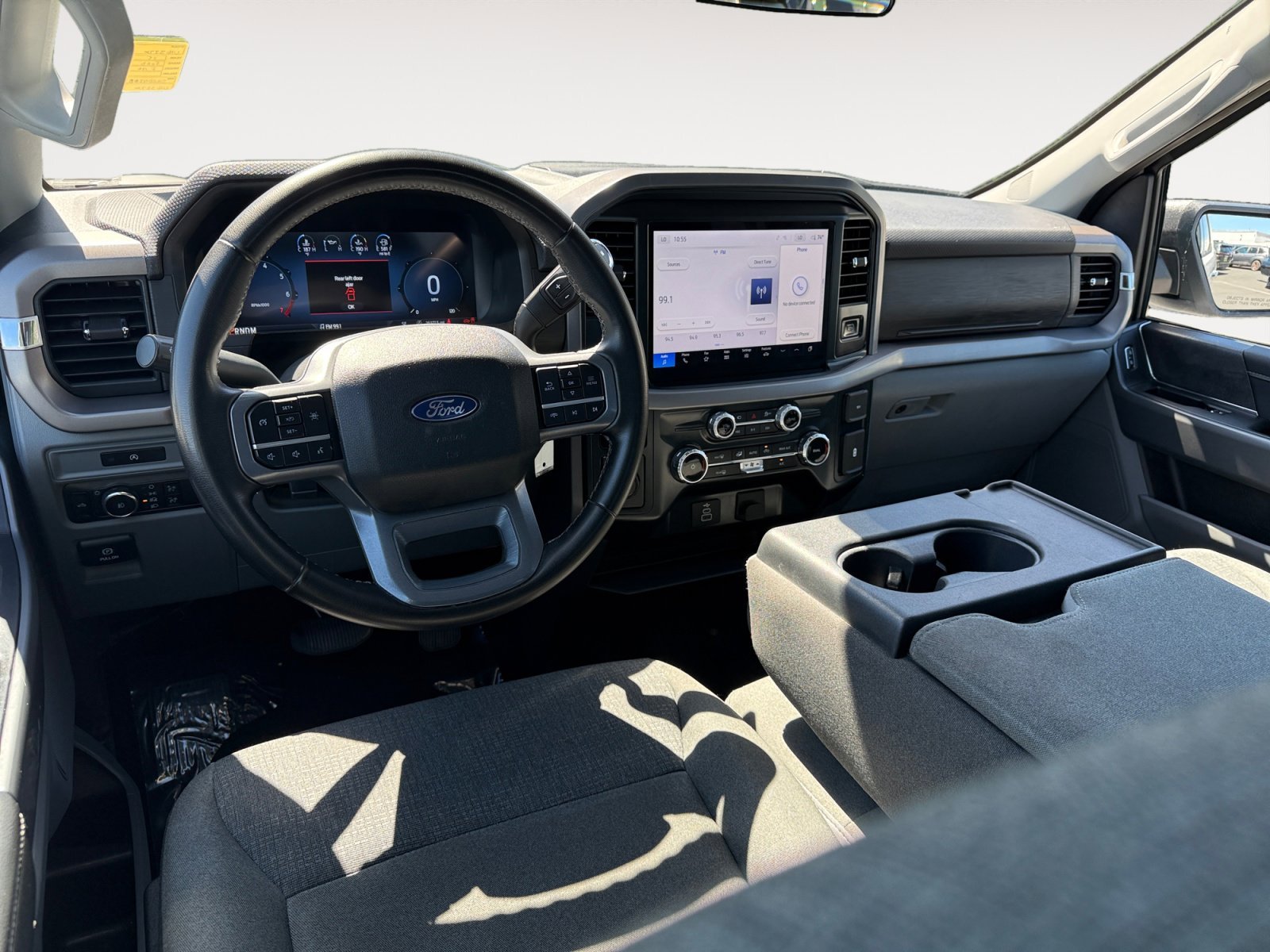 Used 2025 Oxford White Ford XLT image 15