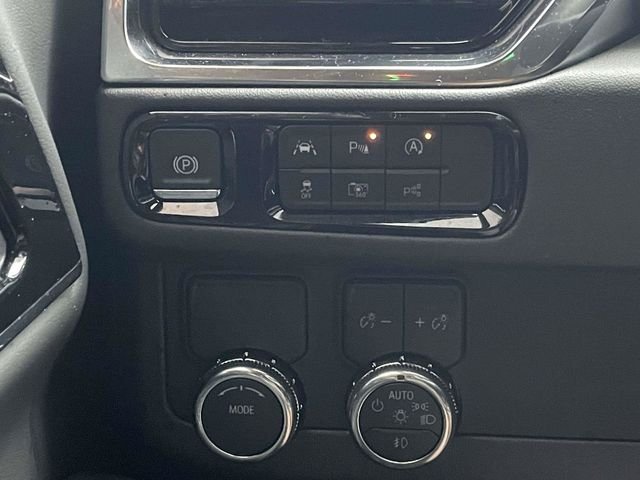 Used 2026 Summit White GMC Elevation image 16