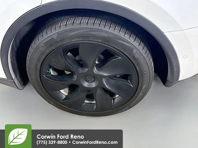 Used 2020 White Tesla Long Range image 28