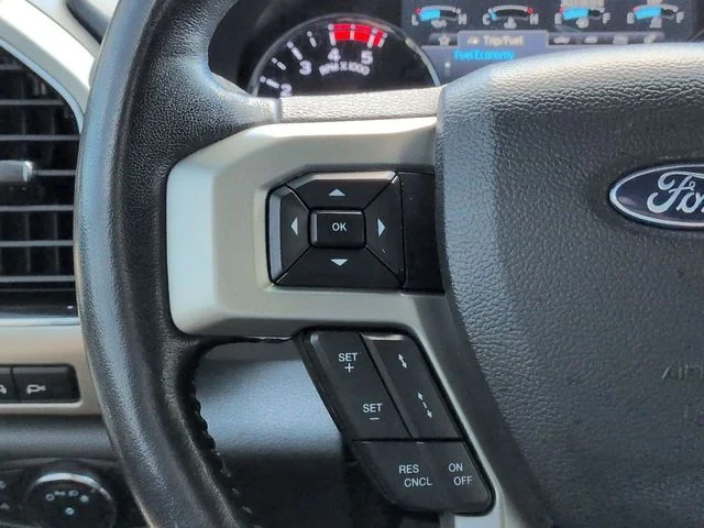 Used 2022 Oxford White Ford Lariat image 25