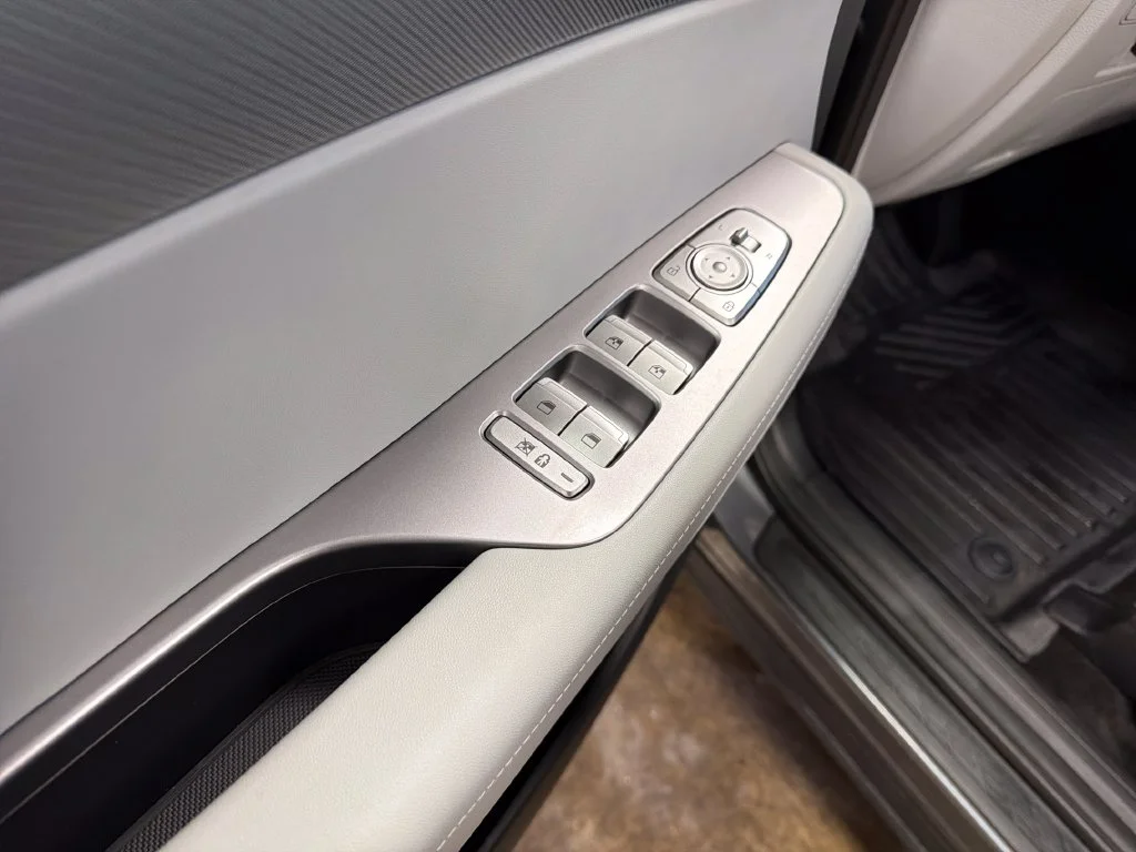 Certified Used 2025 Gray Hyundai SEL image 18