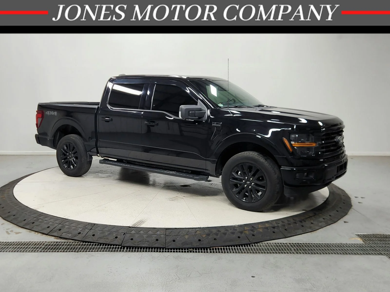Used 2024 Black Ford XLT image 1