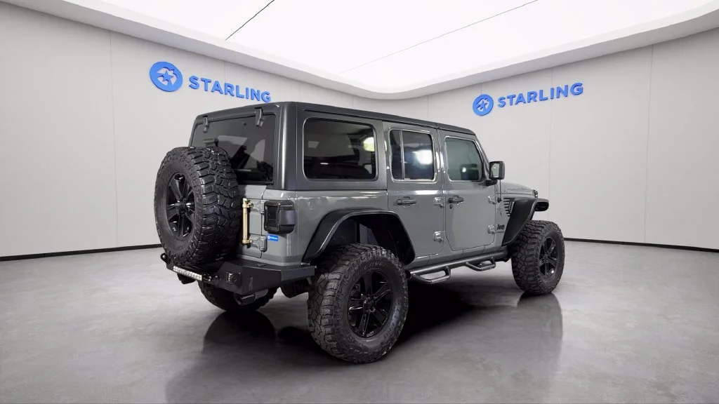Used 2021 Gray Jeep Sport Altitude 4x4 image 9