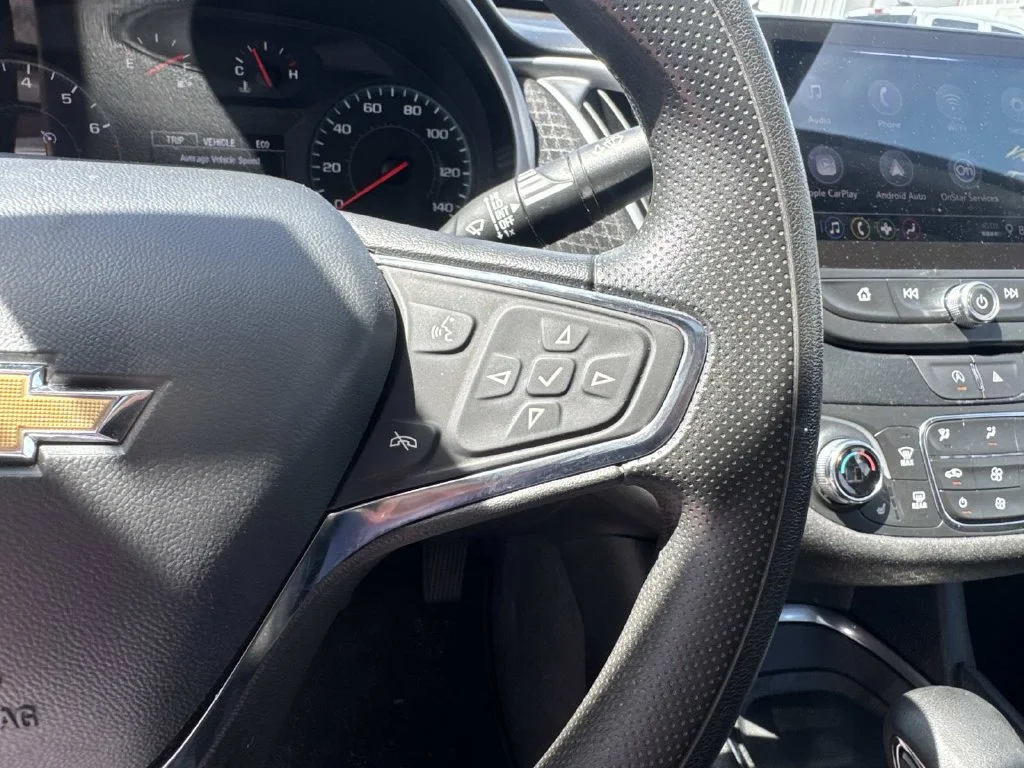 Used 2023 Gray Chevrolet LT image 40
