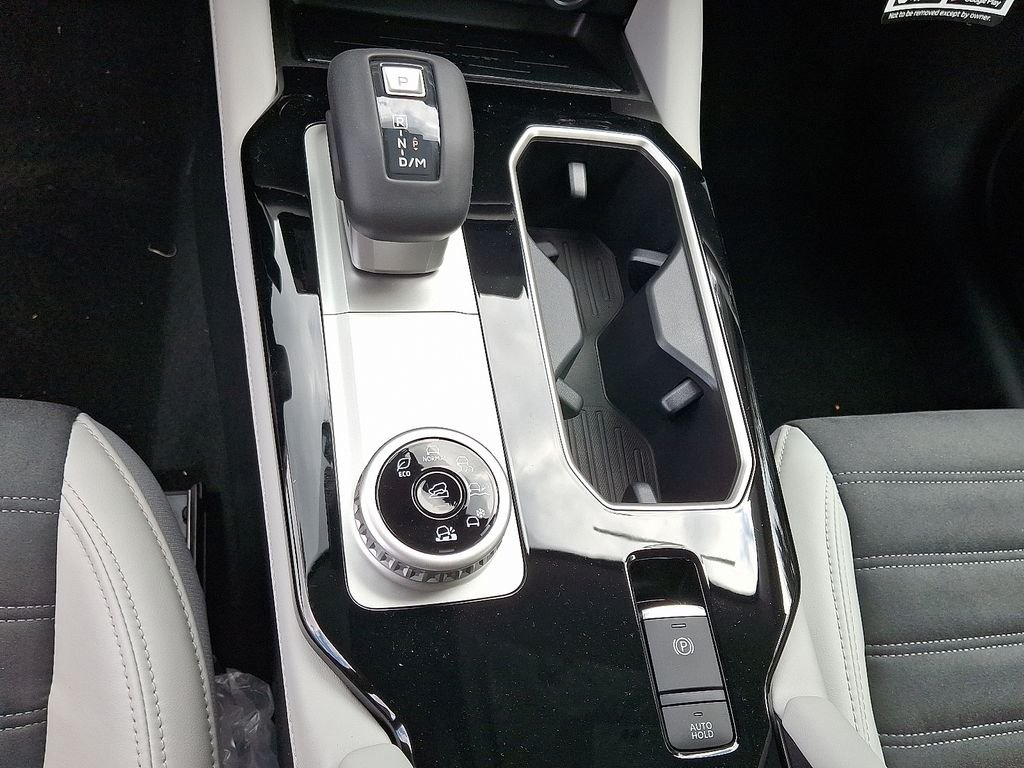 2025 Mitsubishi Outlander SE - Photo 10