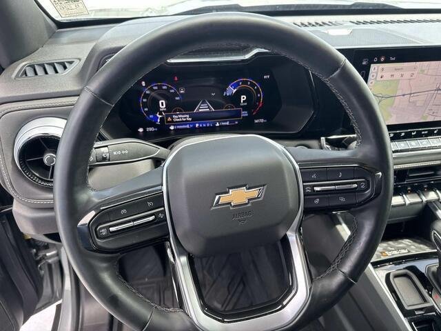 Used 2024 Sterling Gray Metallic Chevrolet 2WD LT image 21