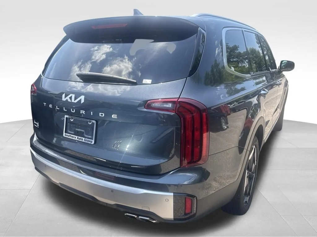 Used 2024 Gray Kia S image 14