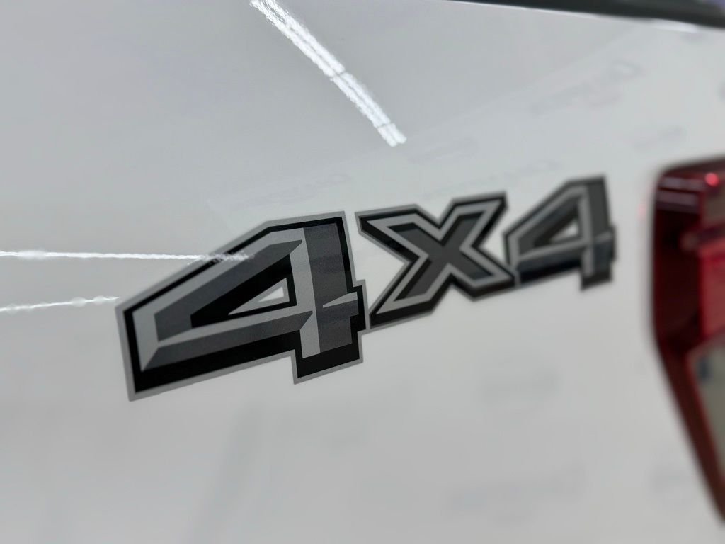 2025 Ford F-150 XL - Photo 11
