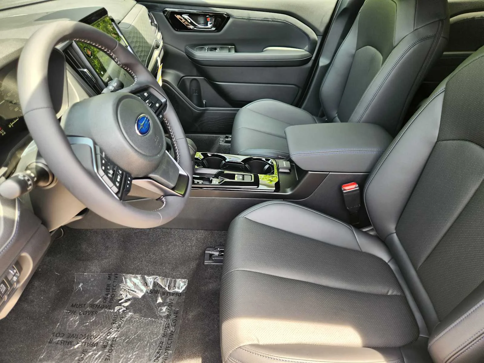 New 2026 CRYSTAL WHITE PEARL Subaru Limited Hybrid image 8