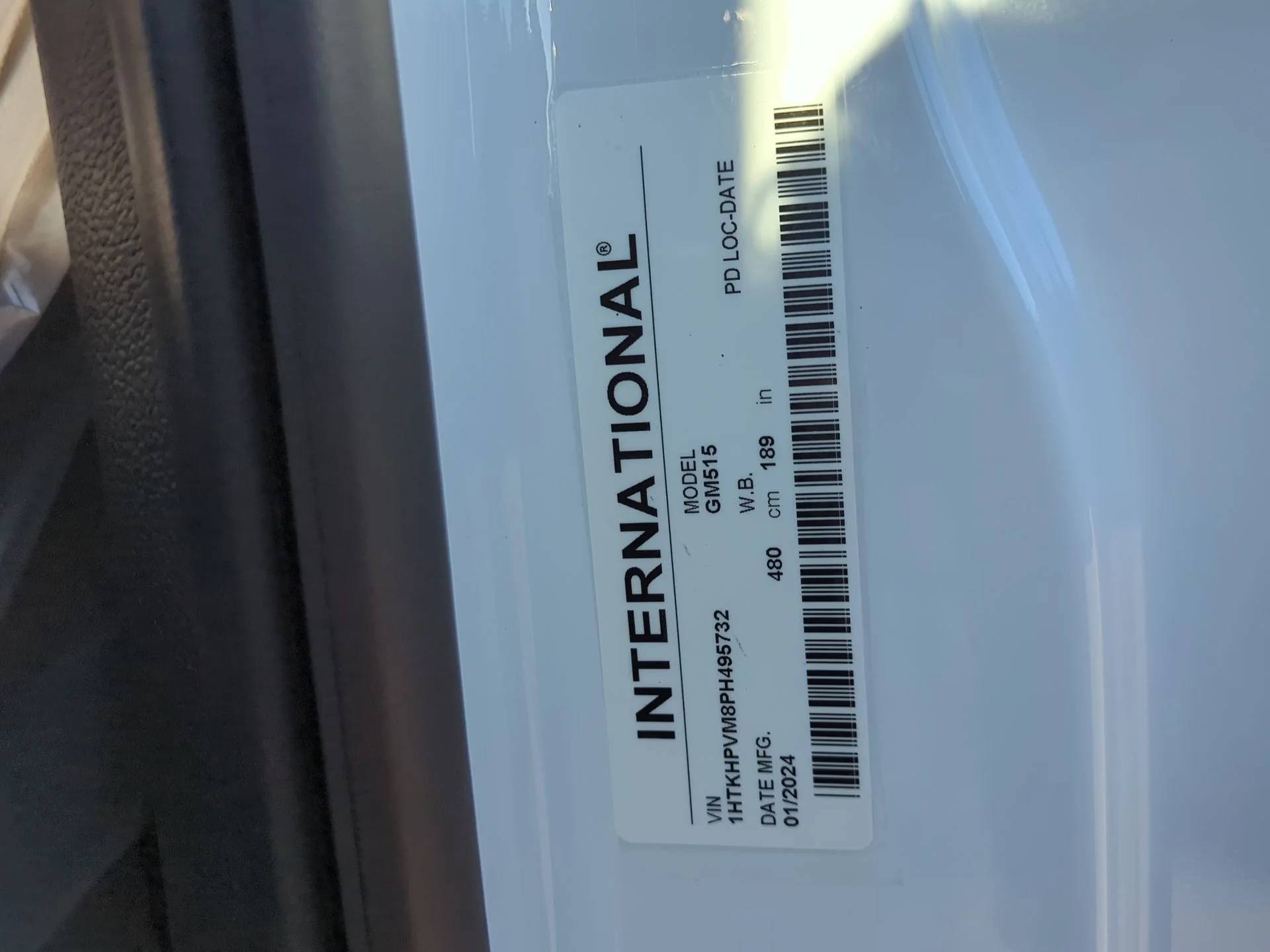 New 2023 Summit White Chevrolet Work Truck image 35