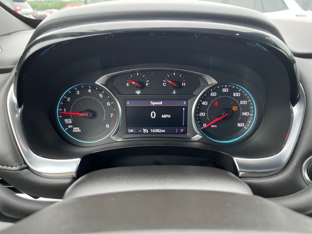 Used 2023 Gray Chevrolet LT image 15