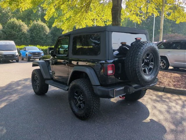 Used 2019 Black Jeep Sport image 3