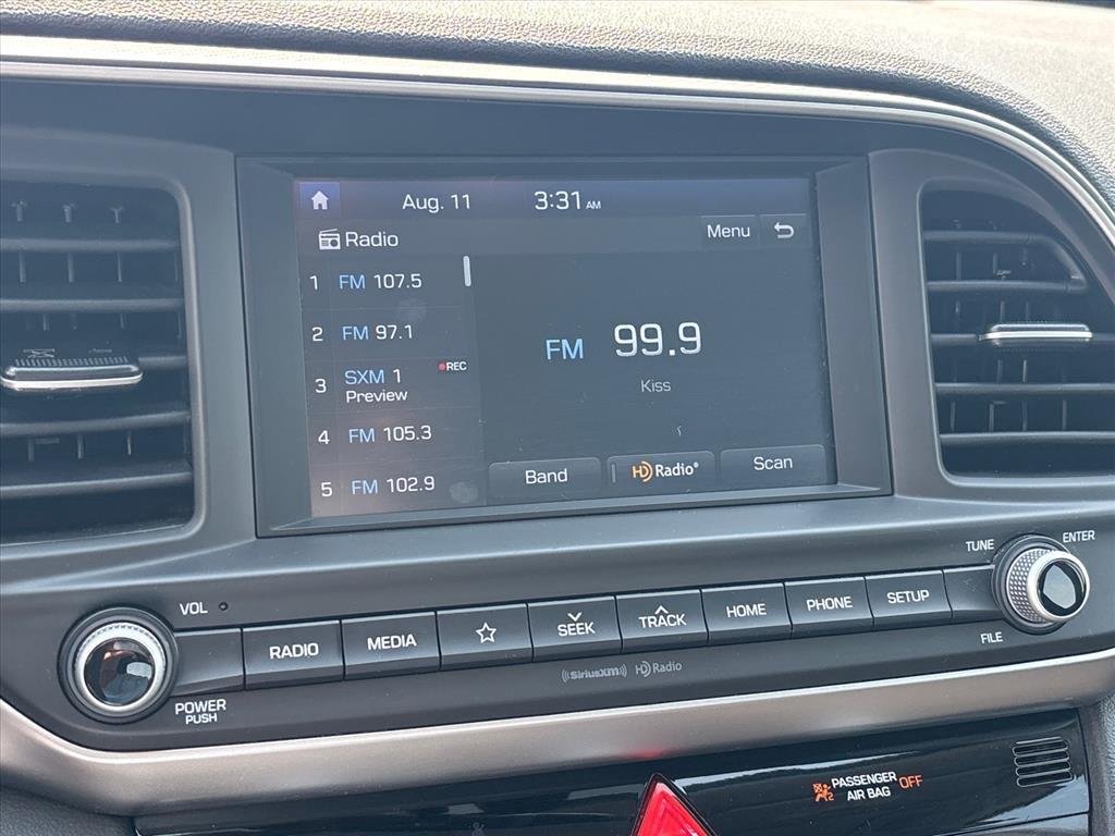 2020 Hyundai Elantra SEL - Photo 12